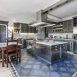 5 Bedroom In To Prázdninový dům *