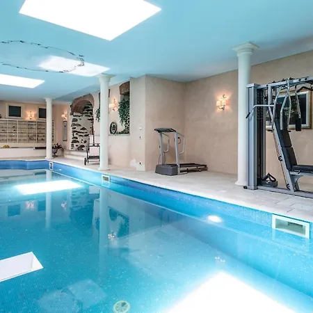 Casa vacanze 5 Bedroom In To