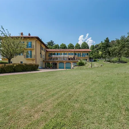 5 Bedroom In To * Bollengo